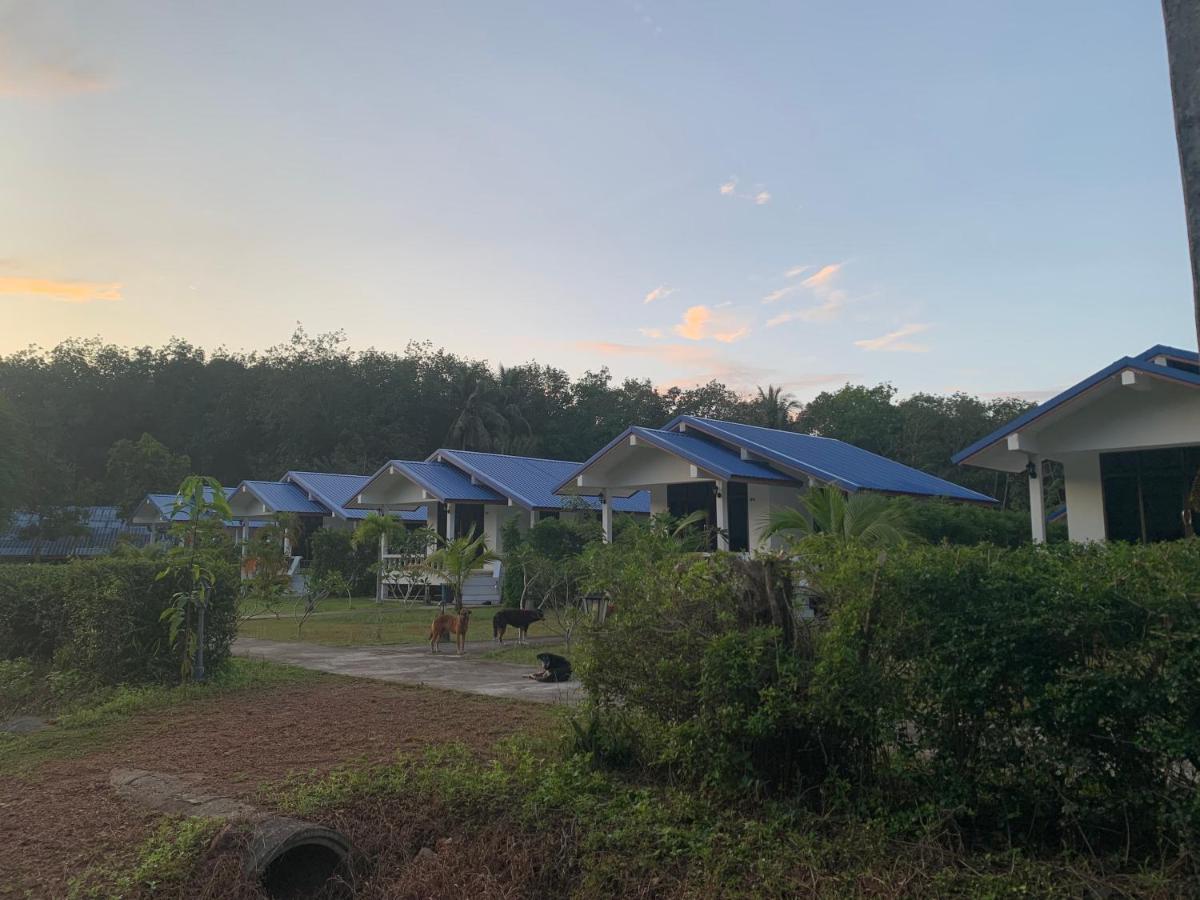 Koh Jum Paradise Resort Exterior photo